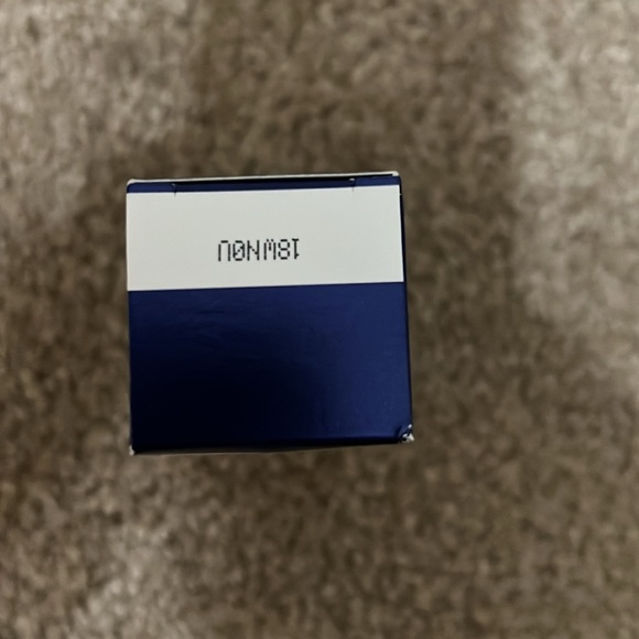 IT COSMETICS | CONFIDENCE IN YOUR BEAUTY SLEEP SERUM - PLUMP & RADIANCE - Picture 5 of 7